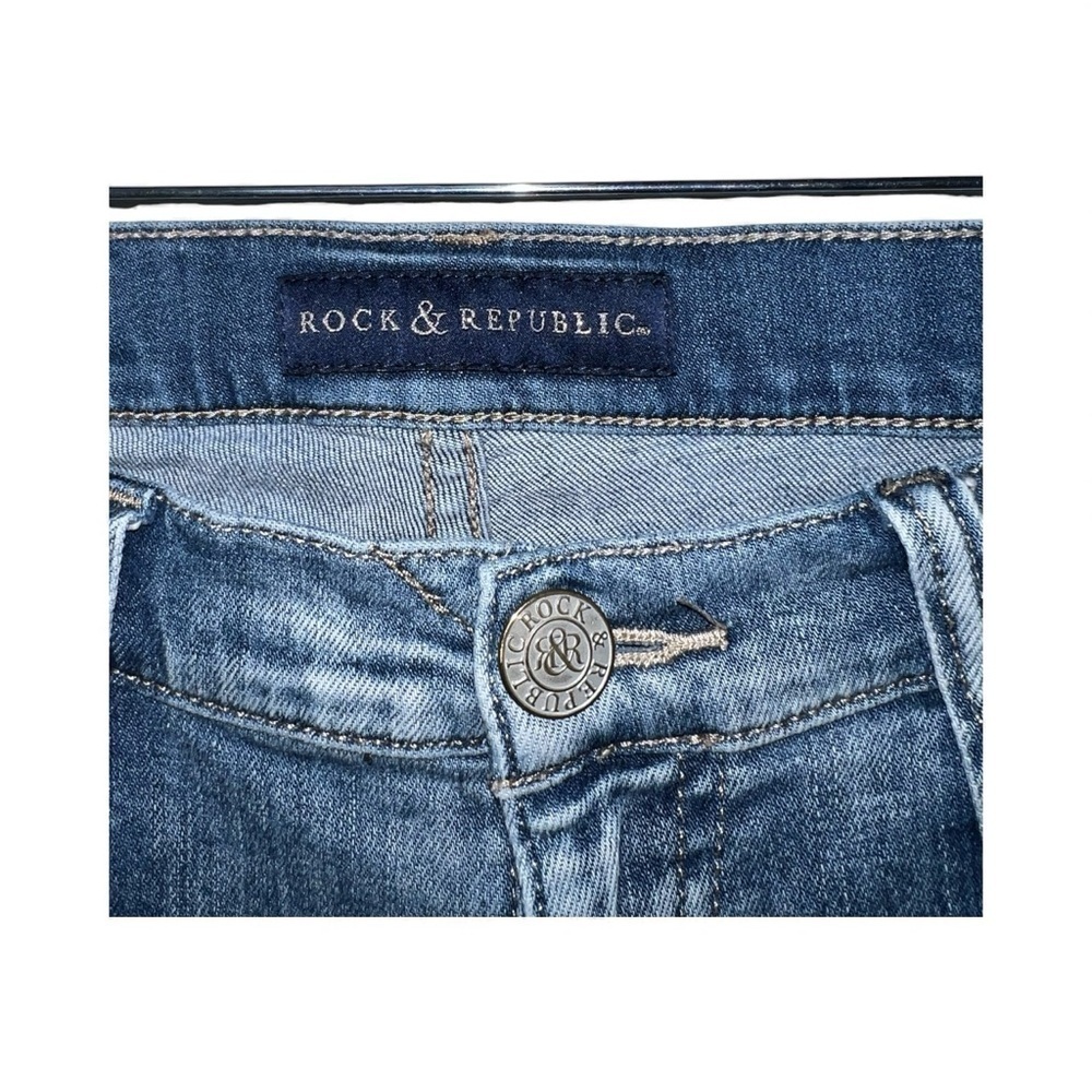Rock & Republic Light Blue Distressed Ankle Jeans - Picture 4 of 8
